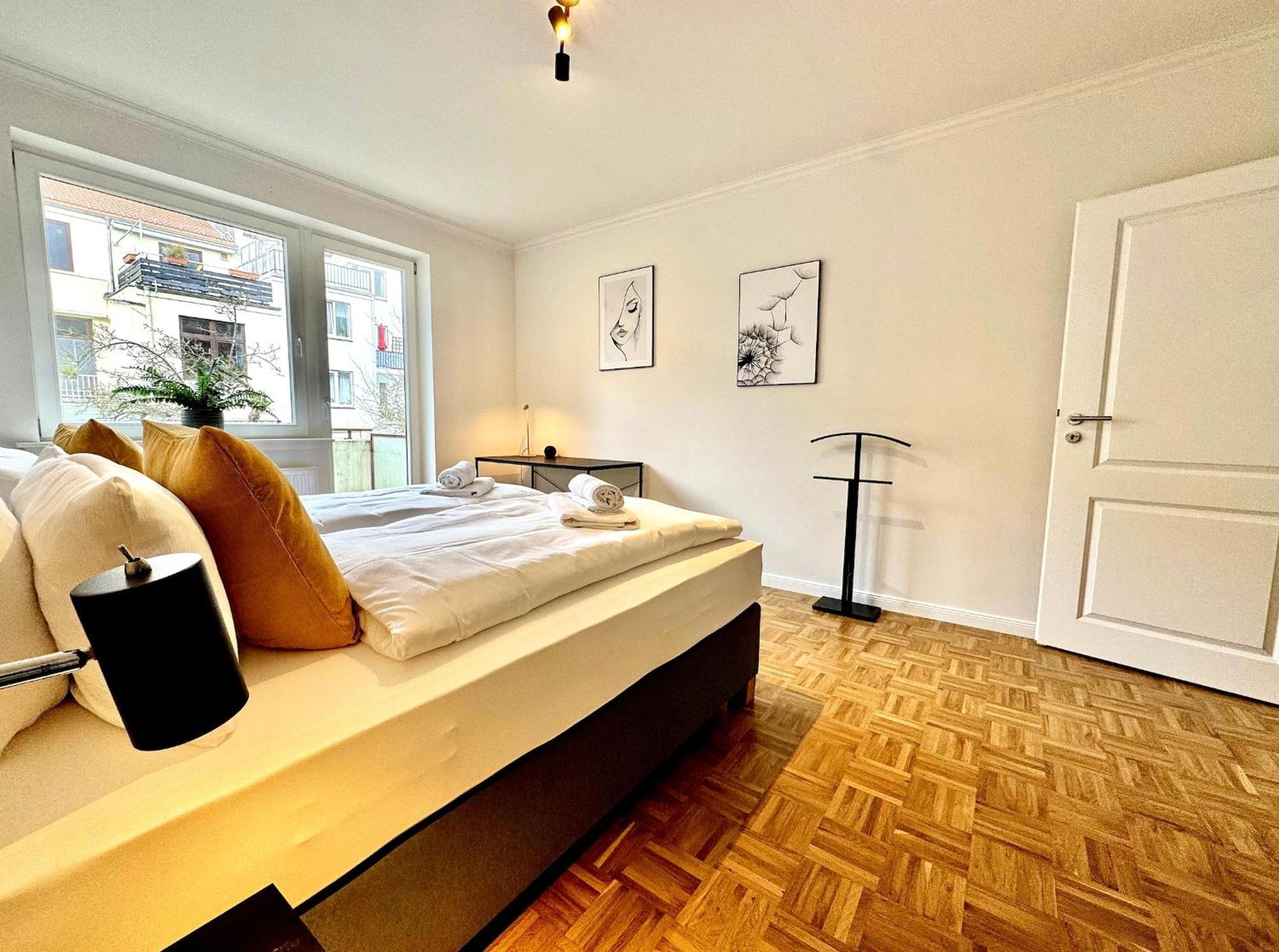 Mel&Bens Modern Oak-Apartments Fuer Bis Zu 12 Personen BRE Extérieur photo